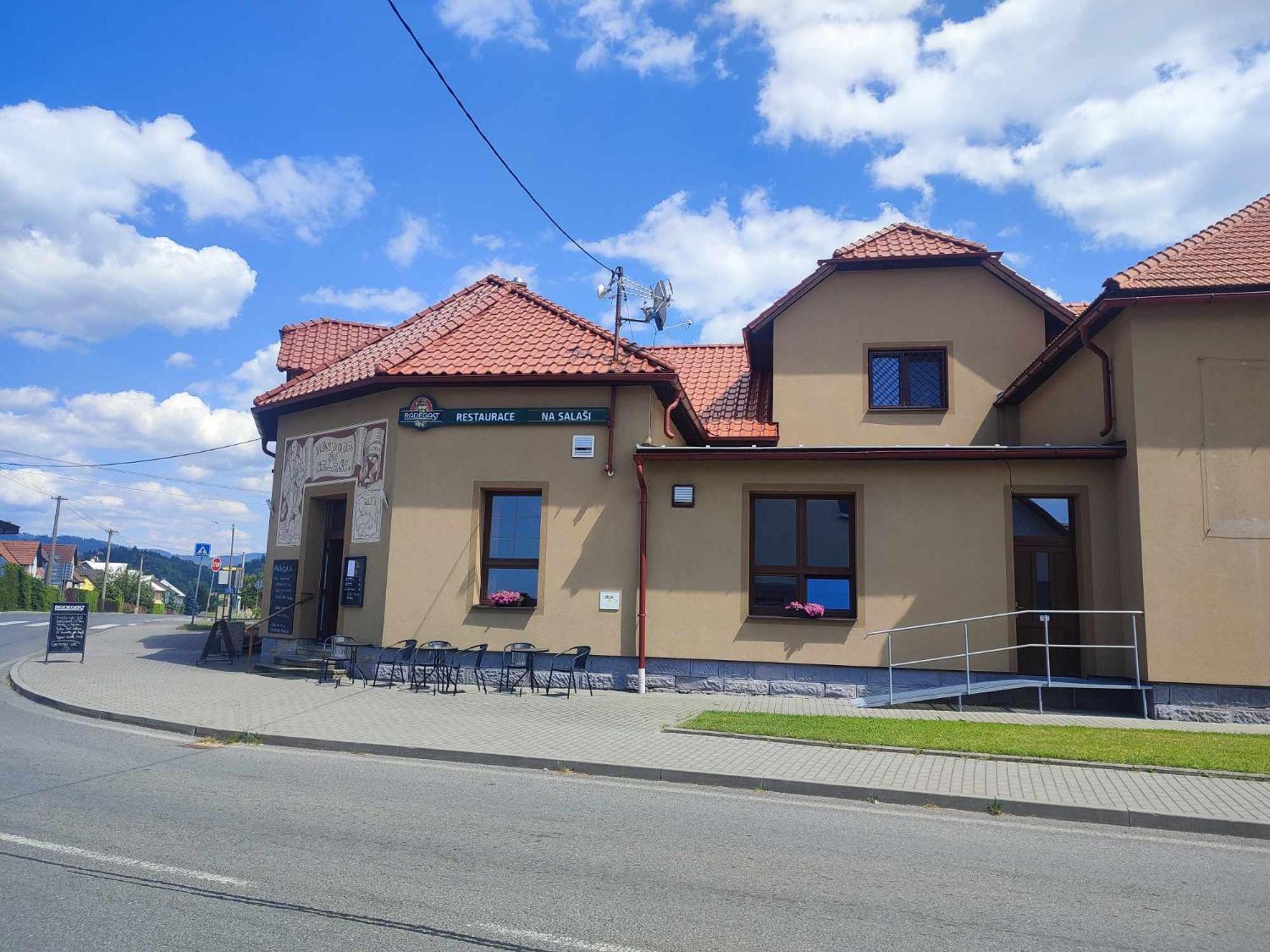 Penzion A Restaurace Na Salasi Hutisko Экстерьер фото