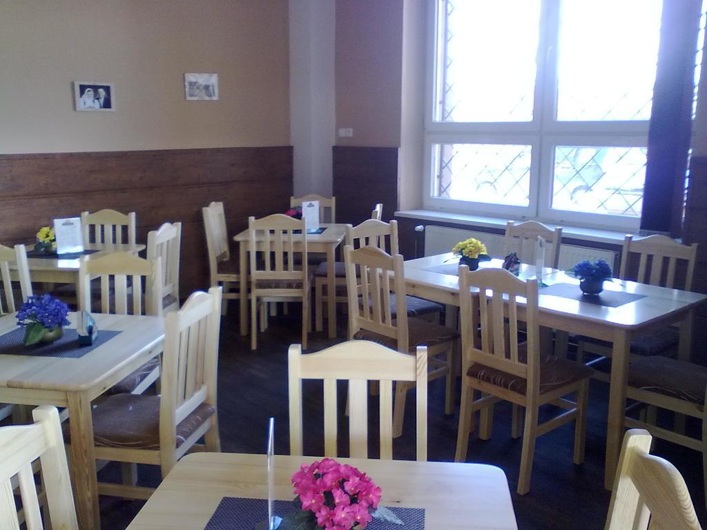 Penzion A Restaurace Na Salasi Hutisko Экстерьер фото